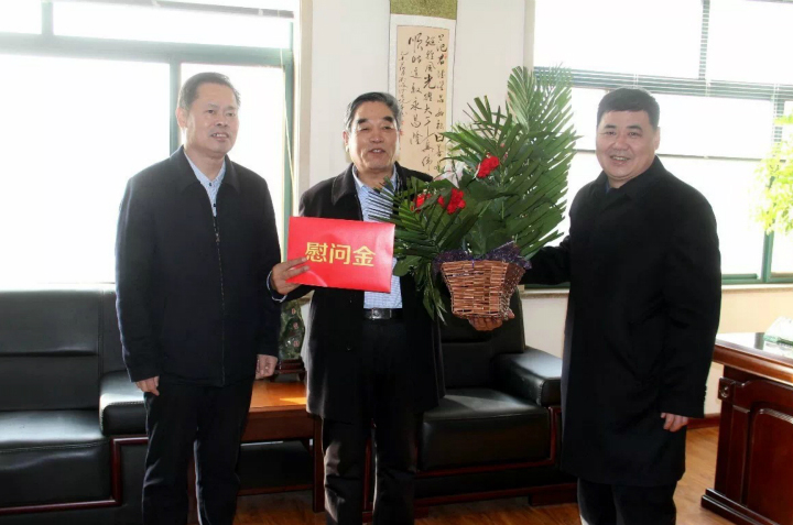 張立山、陳學(xué)敏到興福鎮(zhèn)走訪慰問